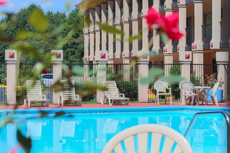 Super 8 By Wyndham Roseburg Ξενοδοχείο Εξωτερικό φωτογραφία